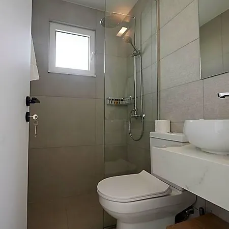 New 5 Bedroom With Pool In The Center Of Kube 4 فندق 3*